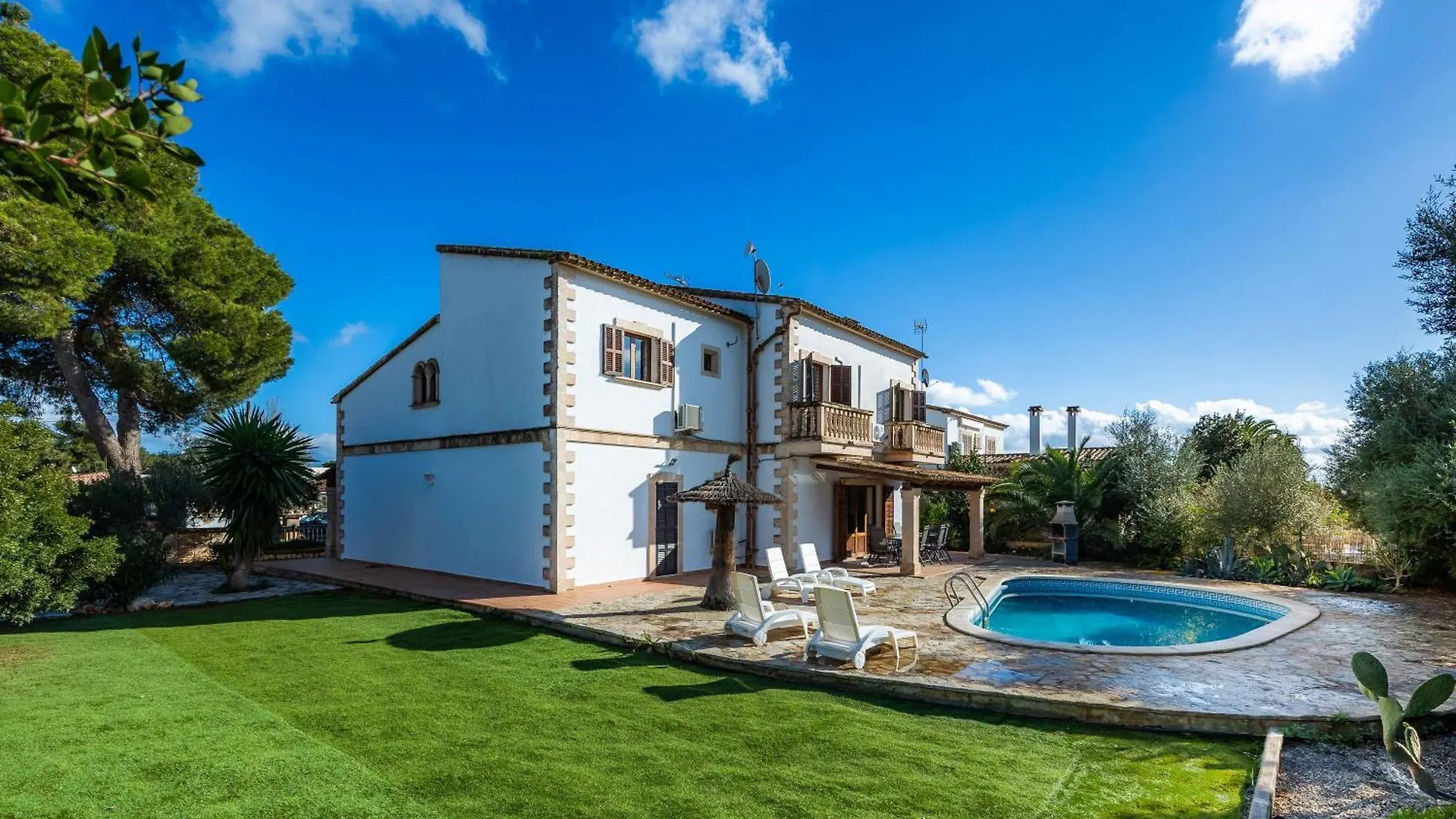 Contacten van Casa Sanso